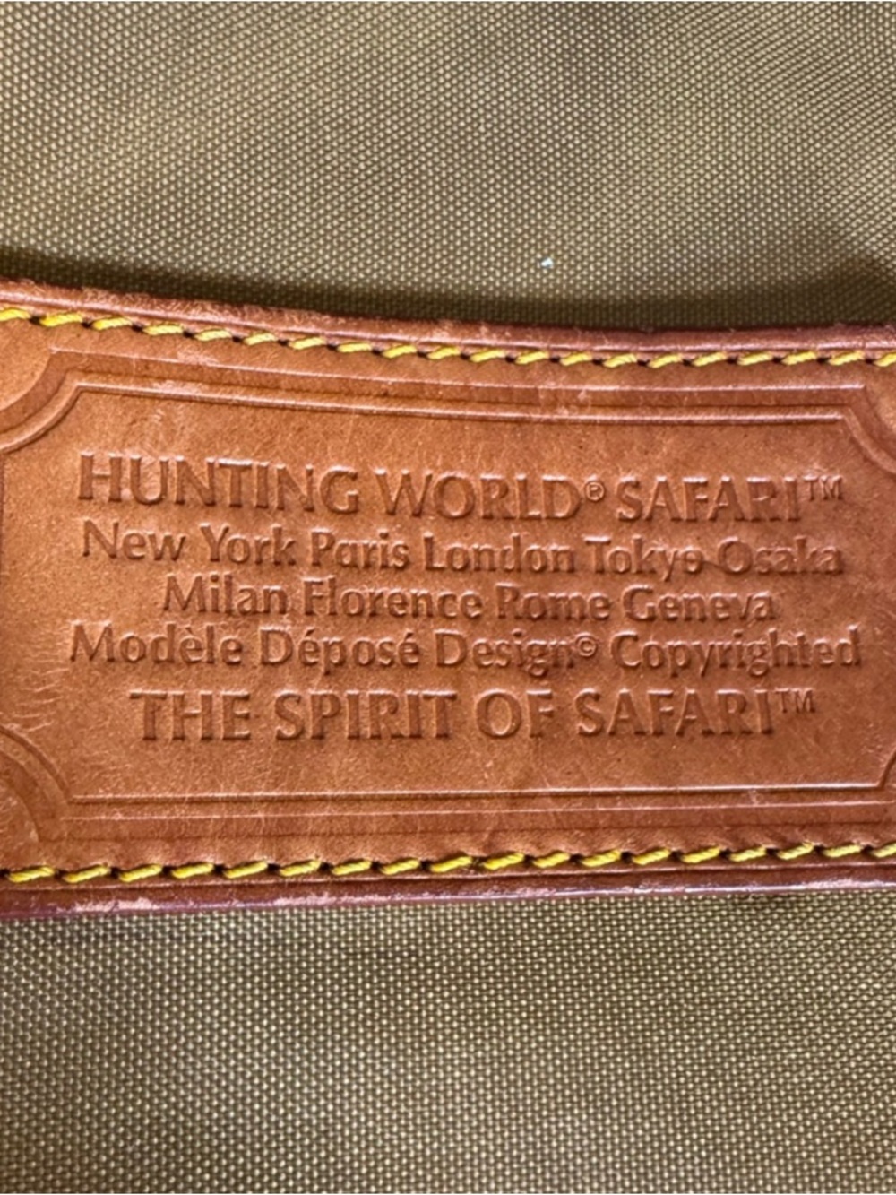 Hunting World Vintage Shoulder Bag Messenger Canvas Leather
Khaki - Picture 4 of 14
